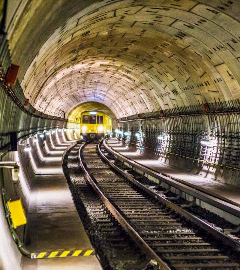 pexels-annamw-1057858